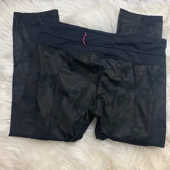 lululemon athletica Pants - Lululemon Run: Inspire Crop Savasana Camo Black